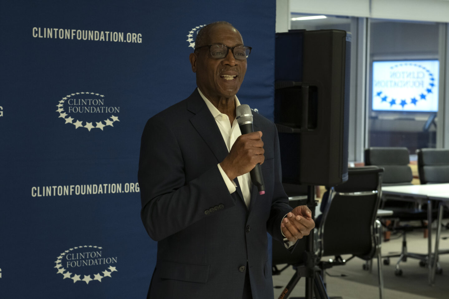 Terry Edmonds speaks at an event.
