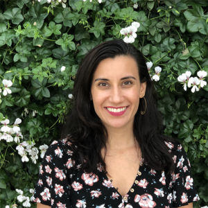 Headshot of Lauren Valdez