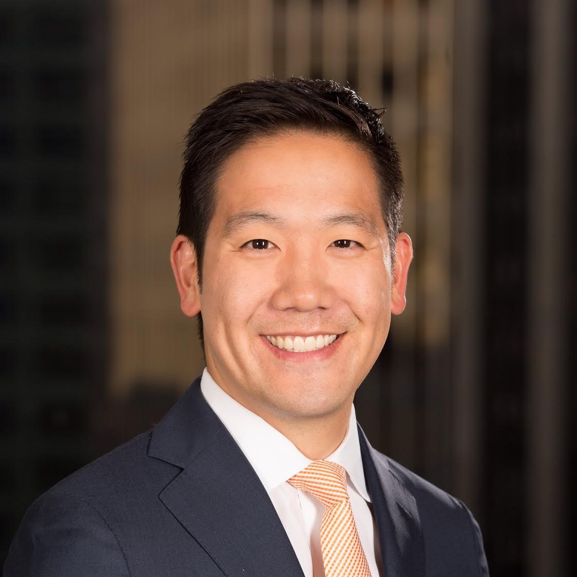 Headshot of Dennis Cheng