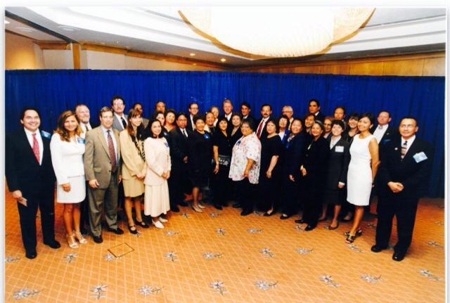 Signing of Executive Order on American Indian and Alaska Native Education in 1998